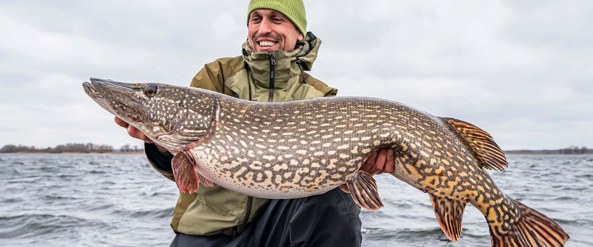 Guided Fishing Trips  Lac Seul Whitewing Lodge